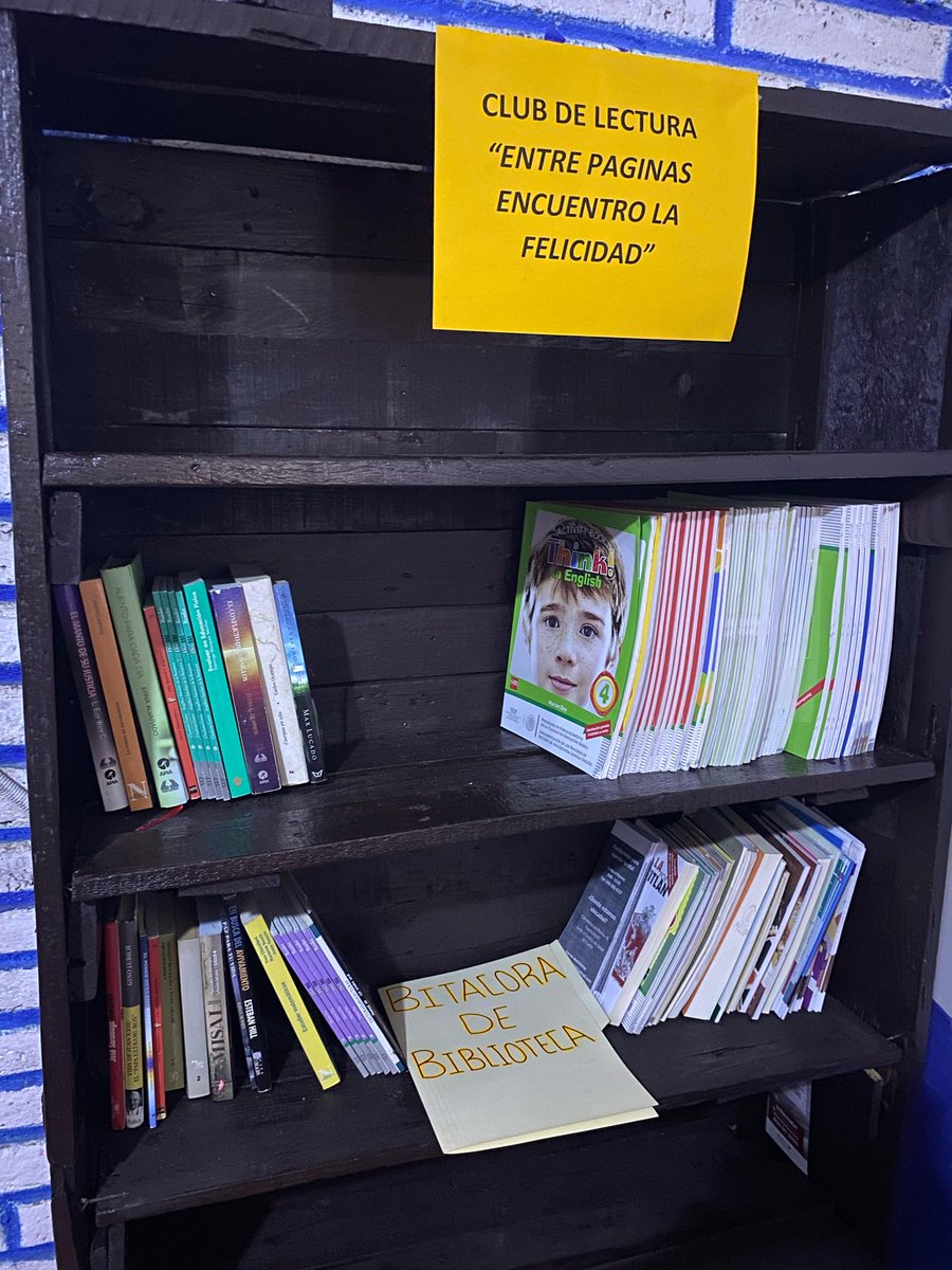 capaelfuerte's tweet photo. UNEME CECOSAMA EL FUERTE a través de su Coordinadora Lic. Gabriela Gaxiola Valenzuela y su equipo de promotores. Instalan BIBLIOTECA Y CLUB DE LECTURA "ENTRE PÁGINAS ENCUESTRO LA FELICIDAD, en Centro de rehabilitación UADAT El Fuerte. https://t.co/iKHY5Viv9T