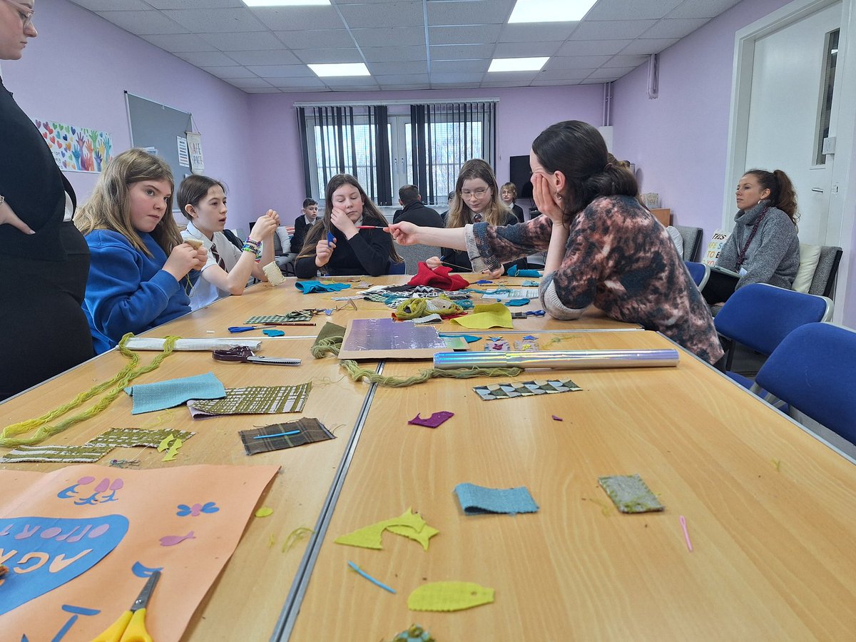 SaferstreetsYP's tweet photo. Climate Action Event today with young people from @FalkHSCommunity, a brilliant group and a credit to their school & community, lots of participation and having a real say in the priorities for #communityclimateactionplan @TNLComFundScot @falkirkcouncil @SP_NetZero @CVSFalkirk https://t.co/NEhA4p6gT1