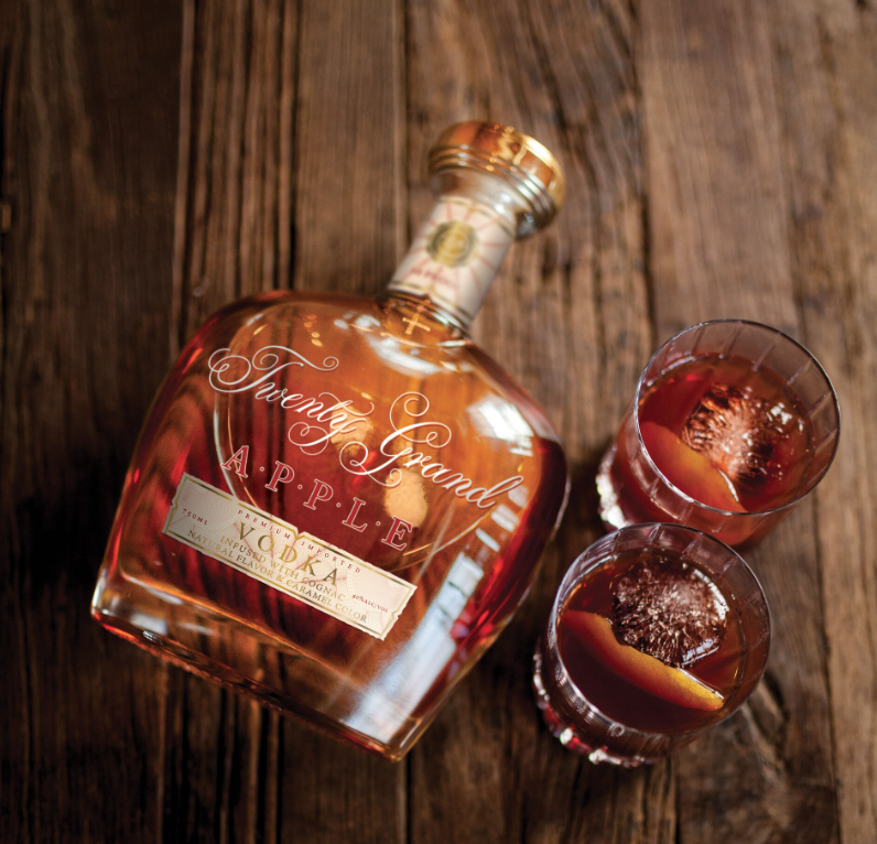 20GrandVodka's tweet photo. Imagine starting off your weekend with a glass or three of this before hitting the town 🤤 Sounds like some grand beginnings to me 💜

#20Grand #Vodka #Cognac https://t.co/tglKU9EYyb