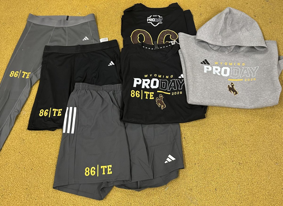 All geared up and ready to Ride for the Brand! #proday #leterbuck #adidas
