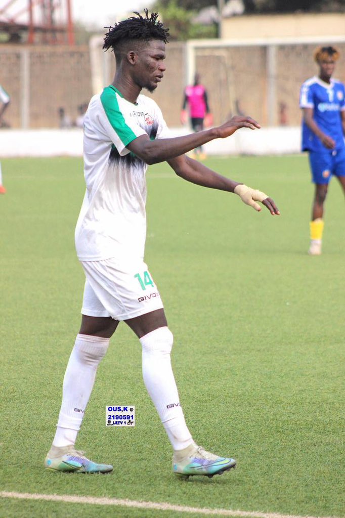 Play with passion. Train with purpose. Win with pride. 💪🏿

#BornReady💪🏿