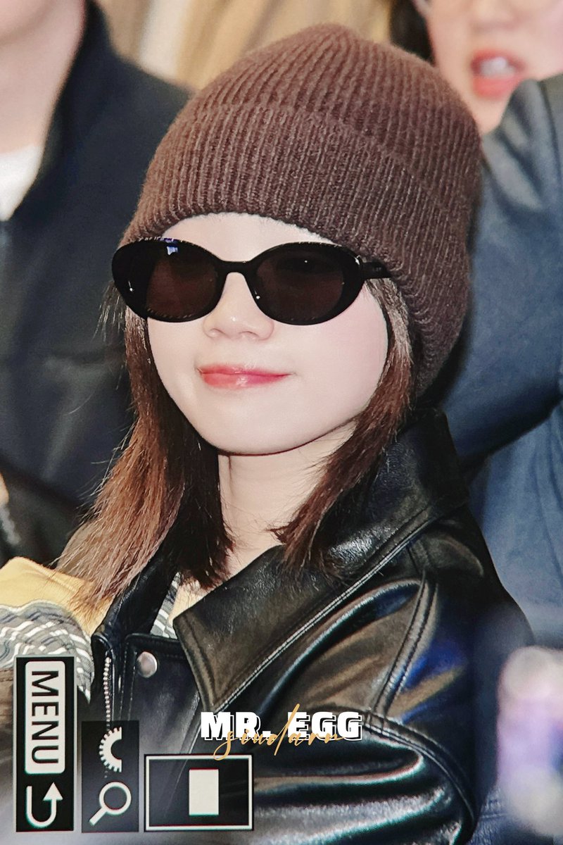 mr_egg_egg's tweet photo. 250308 프리뷰

#LE_SSERAFIM #르세라핌
#KIMCHAEWON #김채원 https://t.co/BgBAjgjjPR