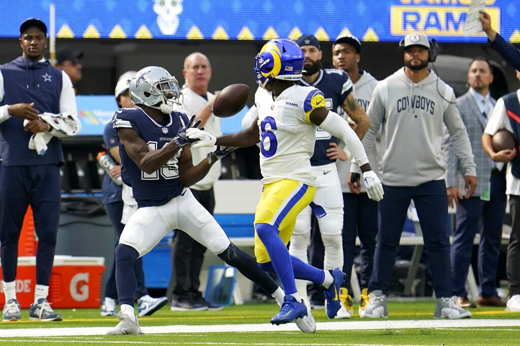 RapSheet's tweet photo. Former #Cowboys WR Michael Gallup, who abruptly retired last offseason, intends to make a comeback, per his agent Kevin Robinson. 

The #Raiders released him from the reserve/retired list today for that reason. He’s still just 29. https://t.co/6Kf2T38x54