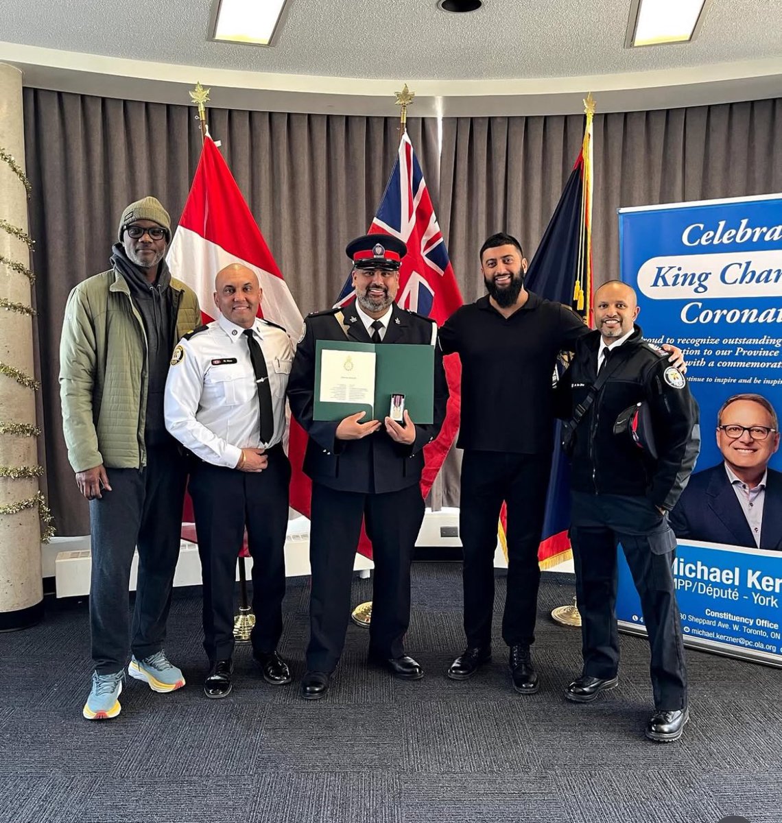 South Asians in Law Enforcement -ISN (@tps_sail_isn) on Twitter photo Congratulations <a href="/officertdot/">Haroon Siddiqui</a> for receiving the King Charles Coronation medal !!
We are so very proud of you !! ππΎππΎππΎ
<a href="/TorontoPolice/">Toronto Police</a> Congratulations <a href="/officertdot/">Haroon Siddiqui</a> for receiving the King Charles Coronation medal !!
We are so very proud of you !! ππΎππΎππΎ
<a href="/TorontoPolice/">Toronto Police</a>
