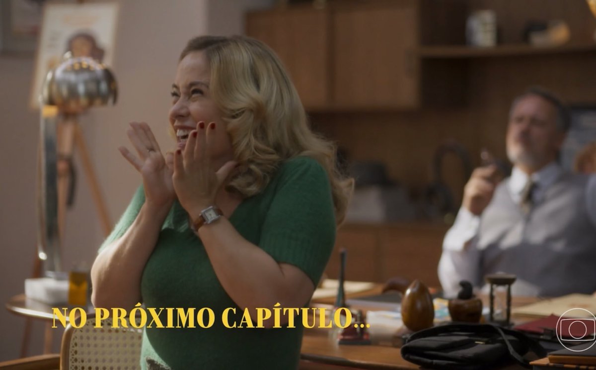 o ronaldo com a campanha pronta de mulher tempestade, a ligia toda feliz e o raimundo fumando um charuto atrás, ansiosa pra ver isso #GarotaDoMomento