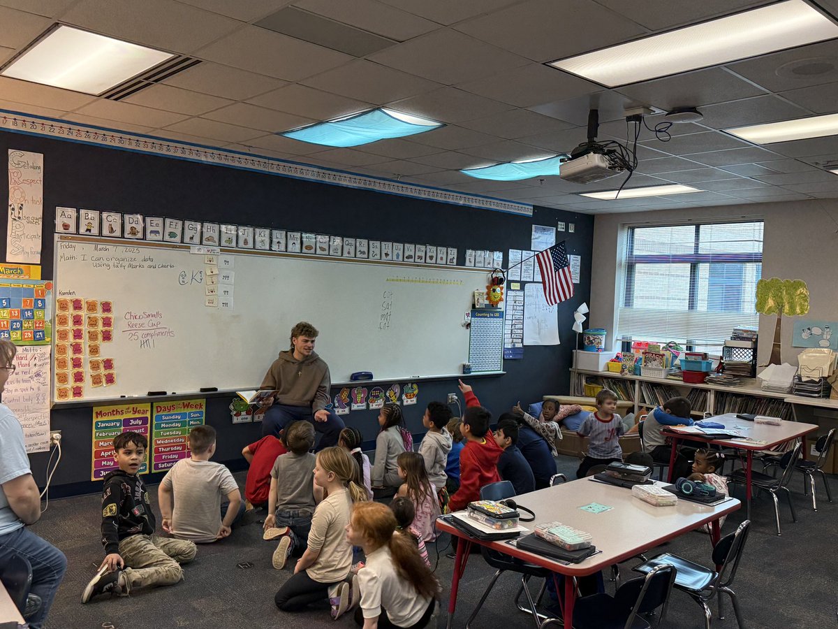 Stephen Decatur Elementary tweet media