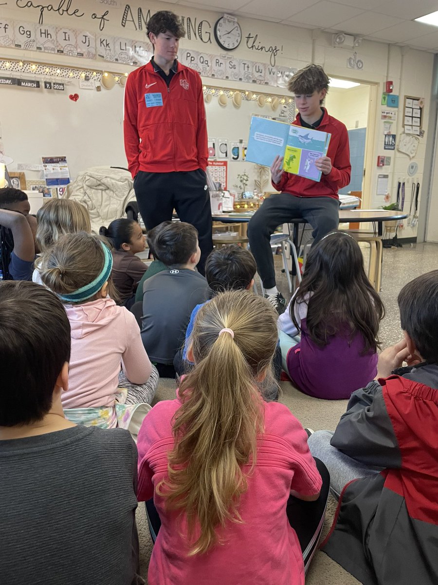 cbdfellows's tweet photo. We finished Read Across America Week with the @GodwinSoccer team reading to our students. They loved listening to the books and asking questions. One student asked, “Do you have to listen to teachers in high school?” 😄📕⚽️🦅☀️ https://t.co/f5uTjRiDng