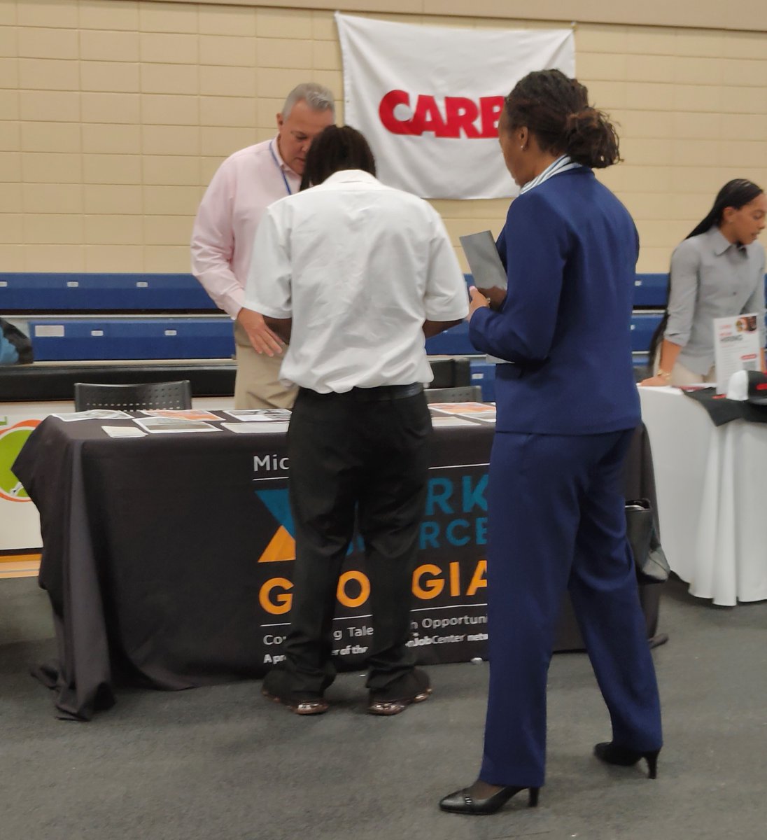myinthedoor's tweet photo. IN THE DOOR One-Stop Operations is making an impact!

This week, our team has been out in the community. Our Coastal OSO participated in Professionalism Education Week, while our Middle GA team engaged the community through job fairs and job readiness workshops.  #10YearsOfImpact https://t.co/2ToNa7bZi0