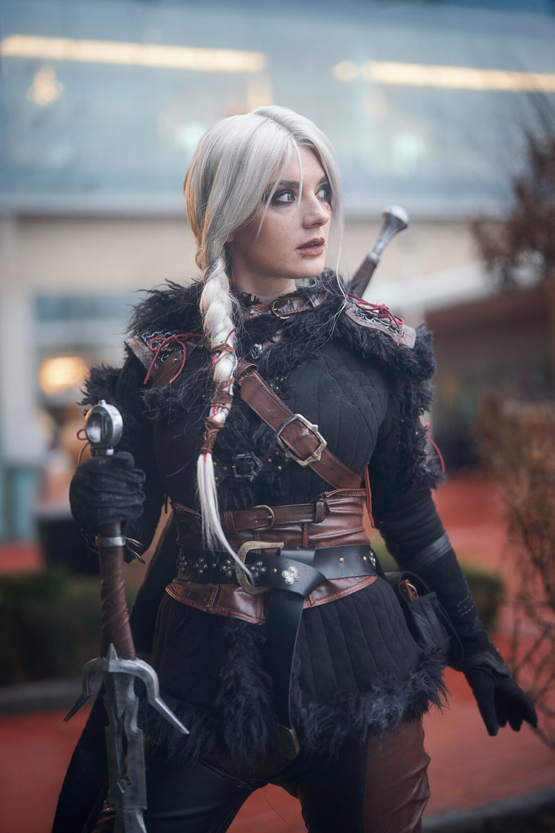 Lil_G_cosplay's tweet photo. Christmas Cirilla

Katsukon 2025
Ph: Adorables https://t.co/0sncNSyGdT