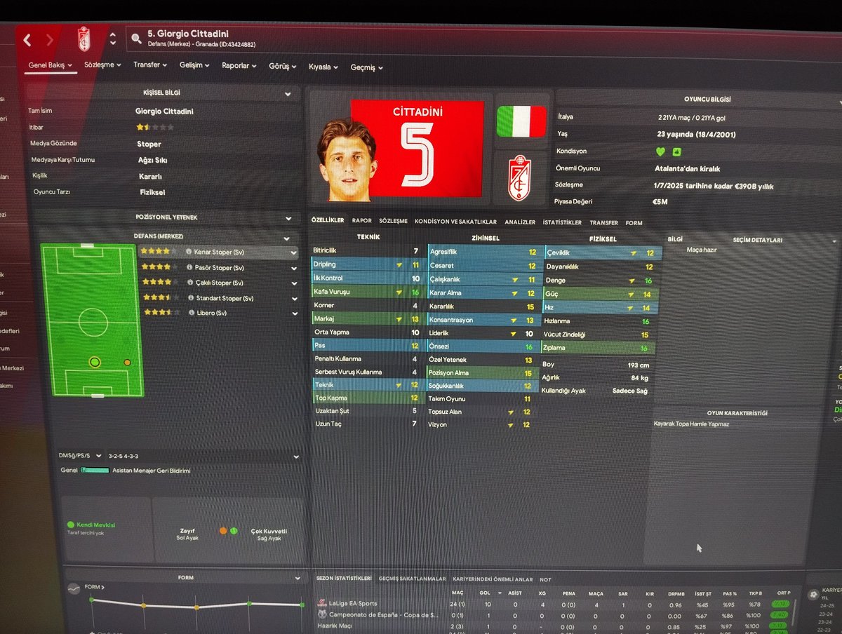 Atalantadan kiraladığım 23 yaşındaki italyan boğa "Giorgio Cittadini"

192 boyu var,ucuz 14 hız 16 hızlanma.

Vallahi bende 26 maçta 11 gol attı. Tabii burda duran top antrenörünüz çok önemli. Ben ona devrettim herif takır takır gol atıyor her kornerden. 4 kere maçın adamı oldu.