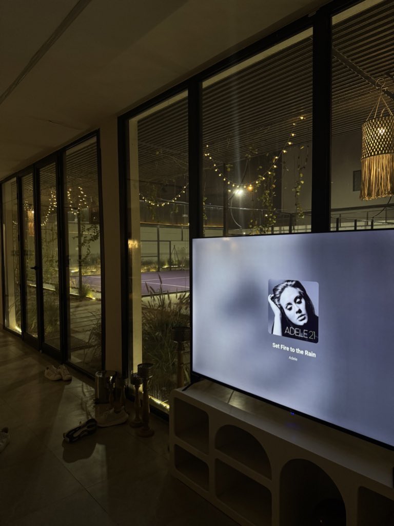 vmav's tweet image. Random