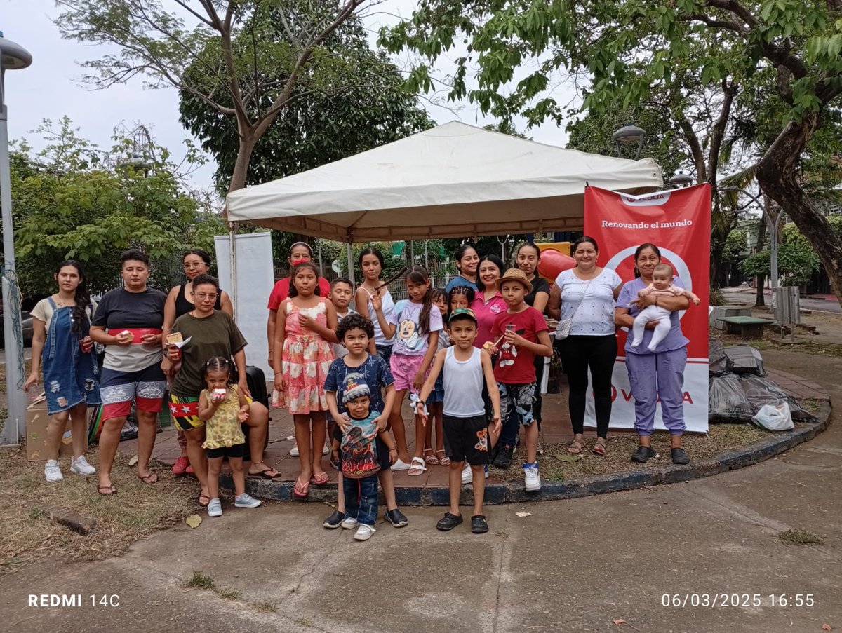 Veolia_Yopal's tweet photo. #VeoliaContigo llegó al barrio #MariaPaz llevando su oferta institucional. Atención de solicitudes, recreación para los niños, sensibilización de manejo de residuos y recolección de material aprovechable. #VeoliaEsYopal @DiarioDelLlano @Prensalibcasan @MiguelPrensaLib https://t.co/efy5Fu6OyO