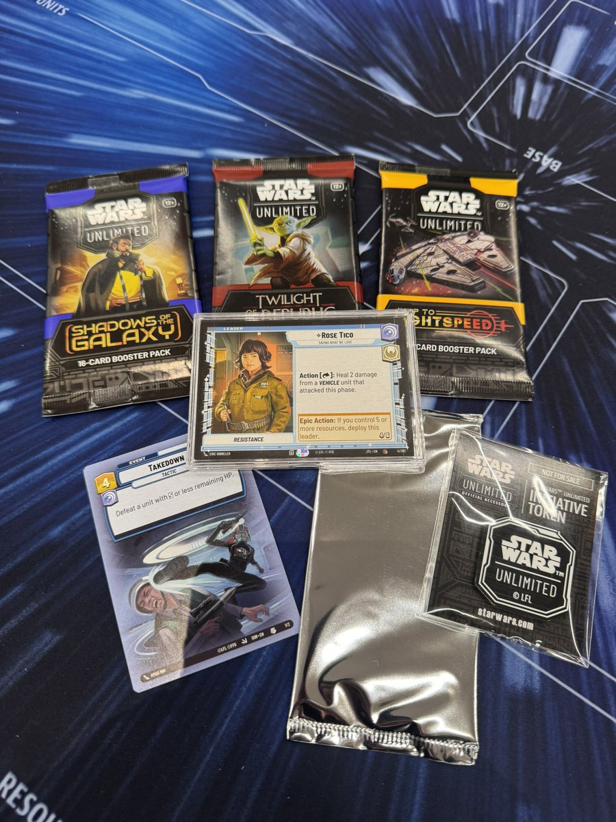WhoShotFirstYT's tweet photo. Just finished 2-1 at the ECCC pre-release! Jump to Lightspeed is so much fun. I can’t wait to get home and crack into my pre-order! 🔥 https://t.co/3Fl01fMoqe