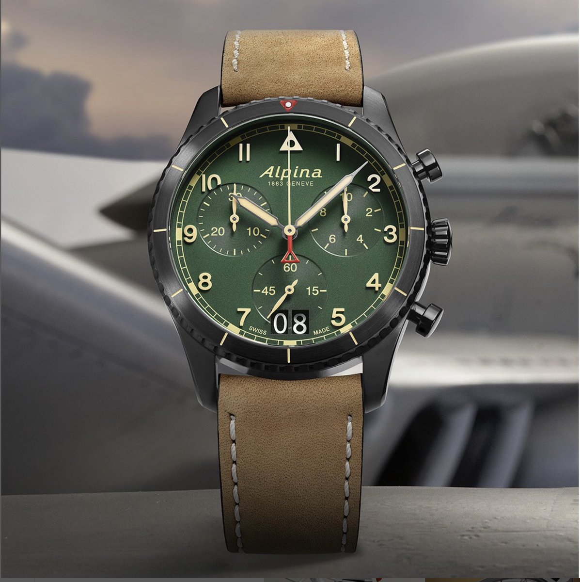 passport_sd's tweet image. Founded in 1883, Alpina was present during aviation’s pioneering days and has become a benchmark for professional pilots’ watches.

Contact Unicorn Jewelry &amp;amp; Watch Boutique to learn more.

Model AL-372GR4FBS26

#AlpinaWatches #StartimerCollection
