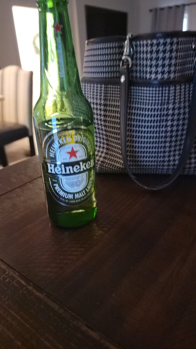 New life chapter at 57✨️
Happy Friday Friends🍺