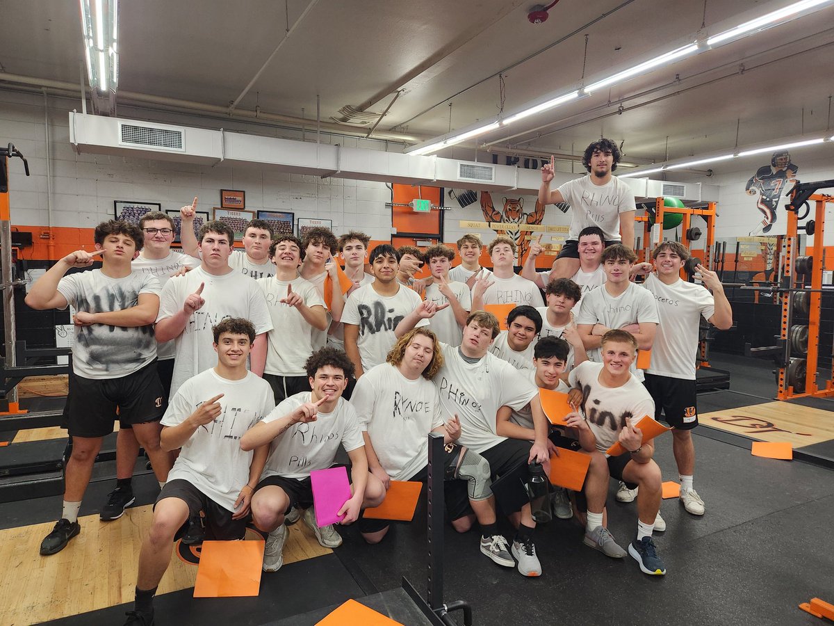 1st Competition Friday goes to the Rhinos!  Their A and B Squads both went undefeated in their dodgeball round robin tournament!  #COV #Compfriday #irontiger