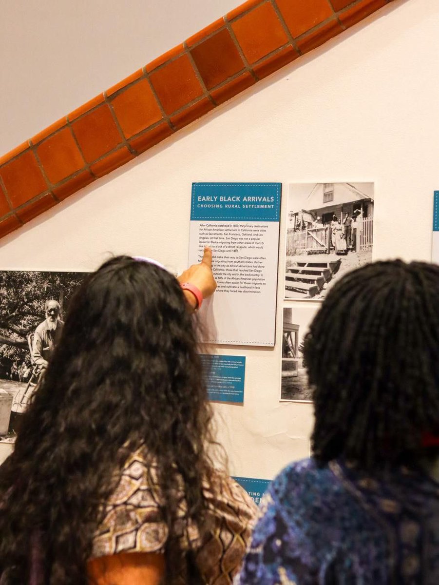 IuicSanDiego's tweet photo. Sister Outing Time! Look 👀 Closely You Never Know What History You May Find 🔎!
#SisterOuting #BlackBibicalFigures #HiddenHistoryRevealed #👀Closely https://t.co/j2Jp6pNfOc