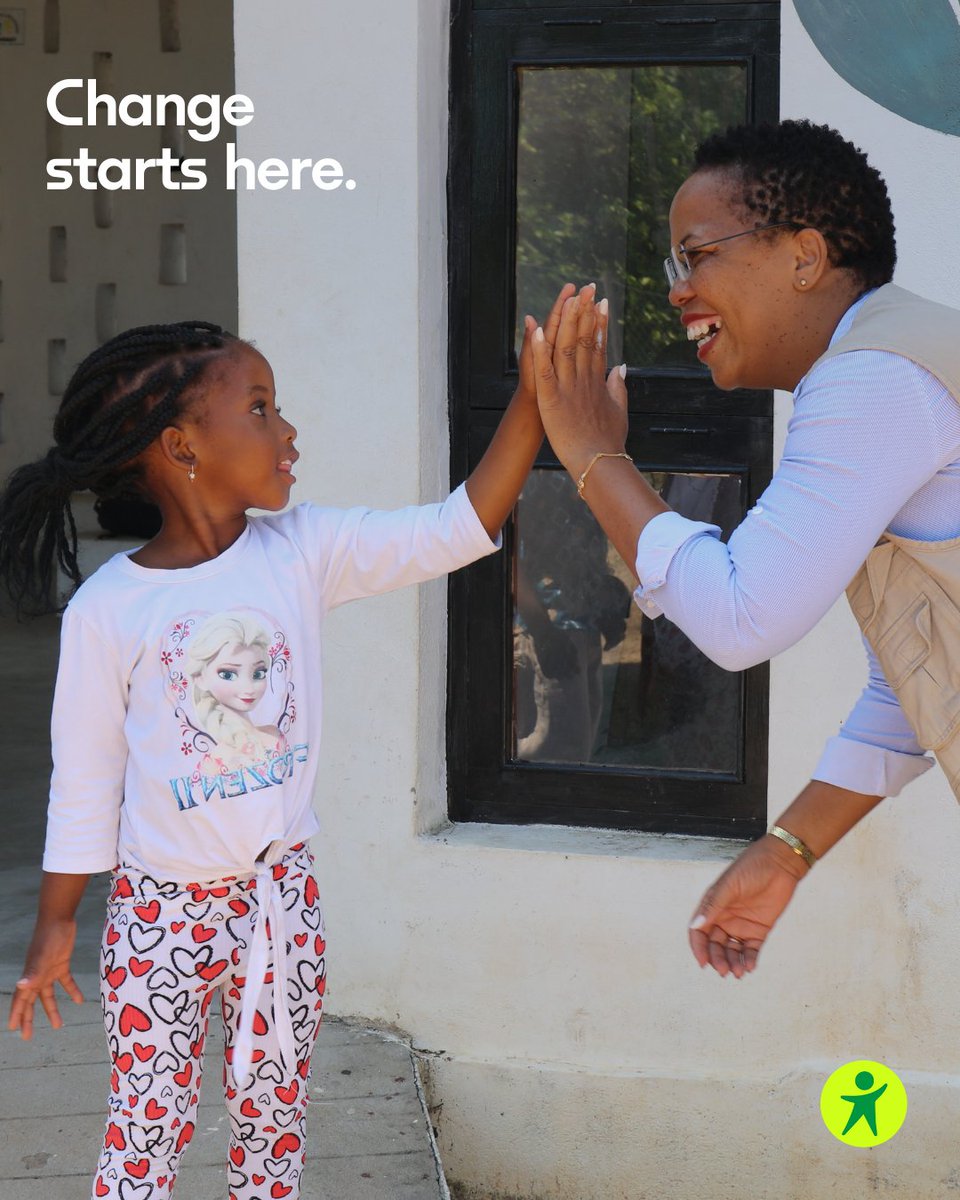 ChildFundAU's tweet photo. "Change is not only possible but inevitable. So don't give up," says Arteneosa, a community leader from Mozambique. This #InternationalWomensDay, we celebrate women around the world who, like Arteneosa, are breaking barriers and leading change for a more equal future. 💪🌍 https://t.co/3X0BwmpPhO