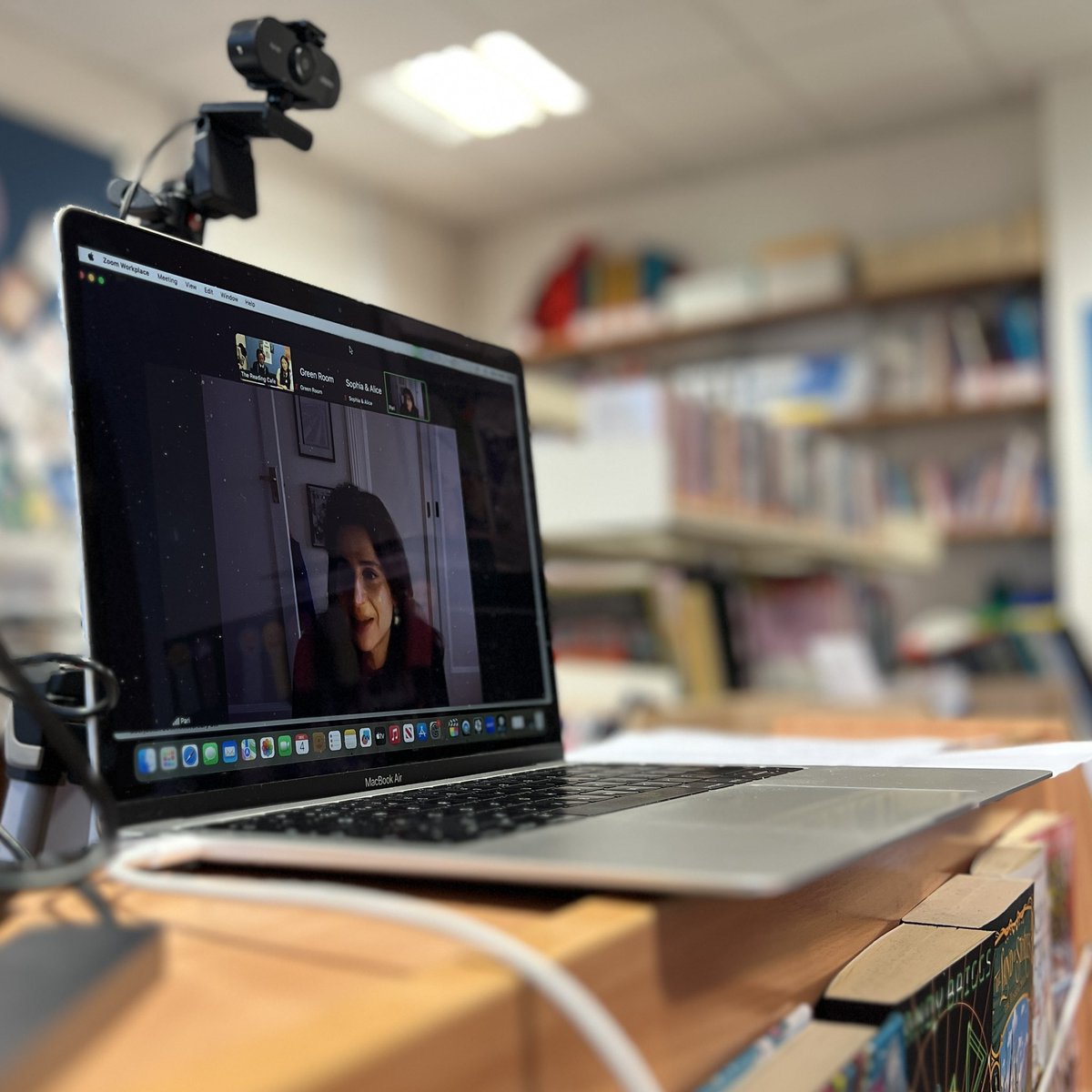 The Reading Cafe tweet media