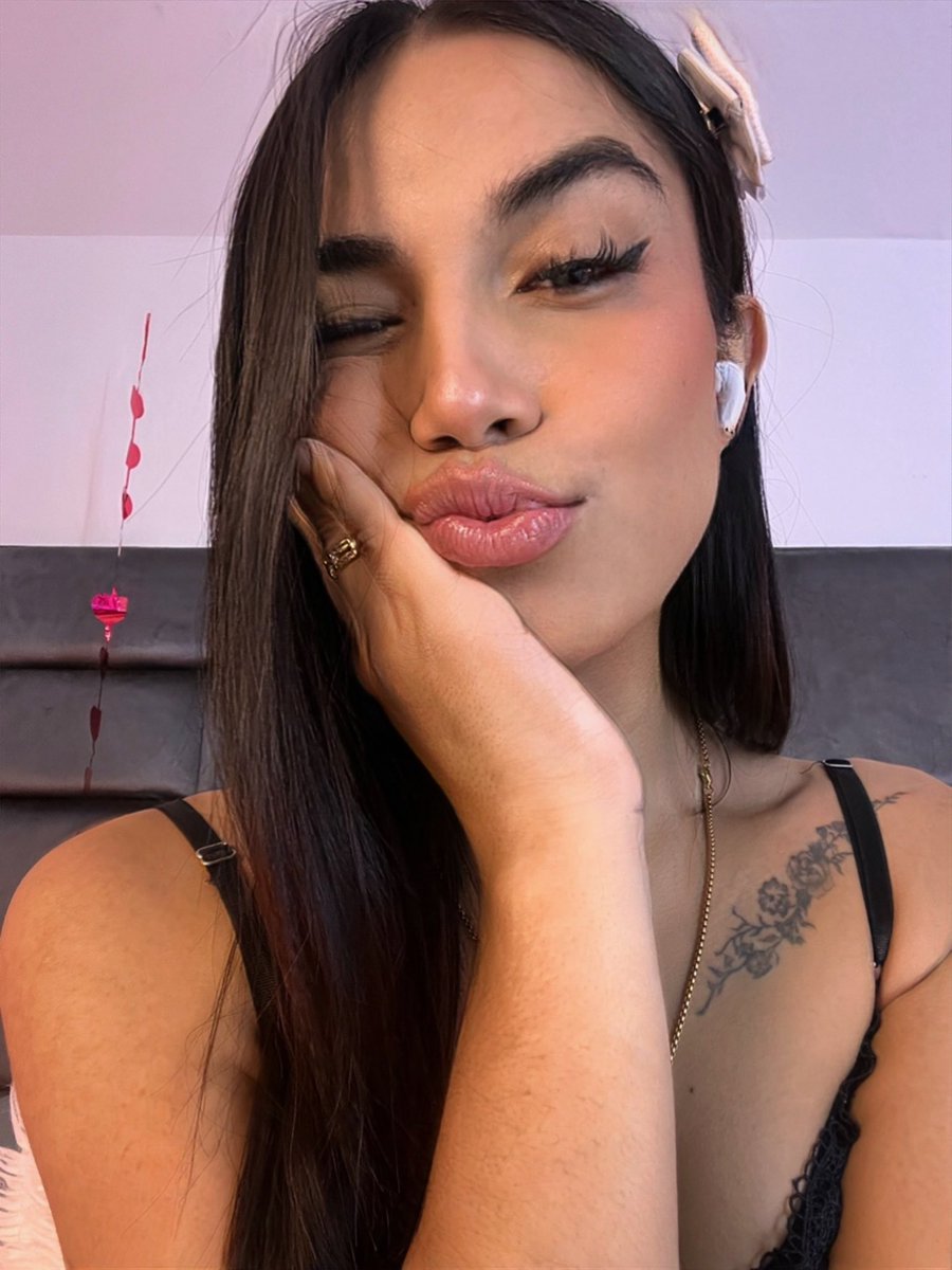 Marylin_smith_'s tweet photo. Hey, if you, my love, send me a kiss ps 💋🥰
#webcam
#kises https://t.co/0hZTHxu3sp