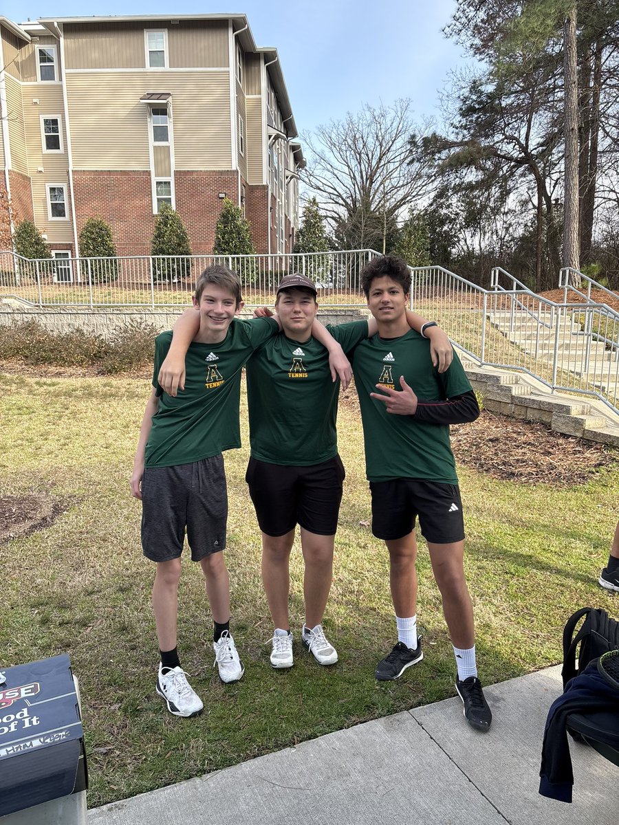 The men’s cougar tennis team finished this weak strong with a dominant win over Cary High 9-0.  Go Cougars!