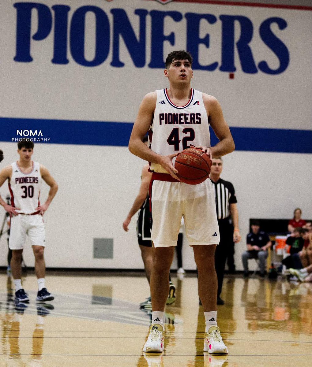 Highlights Sophomore Year w/MNU

Season 2024/2025

Third team All-Conference 🔥

POINTS: 10.8 per game
REBOUNDS: 7.1 per game
ASIST: 1.4 per game 
BLOCKS: 1 per game 
EFFICIENCY: 14.4 per game

youtube.com/watch?v=1KFEzy…