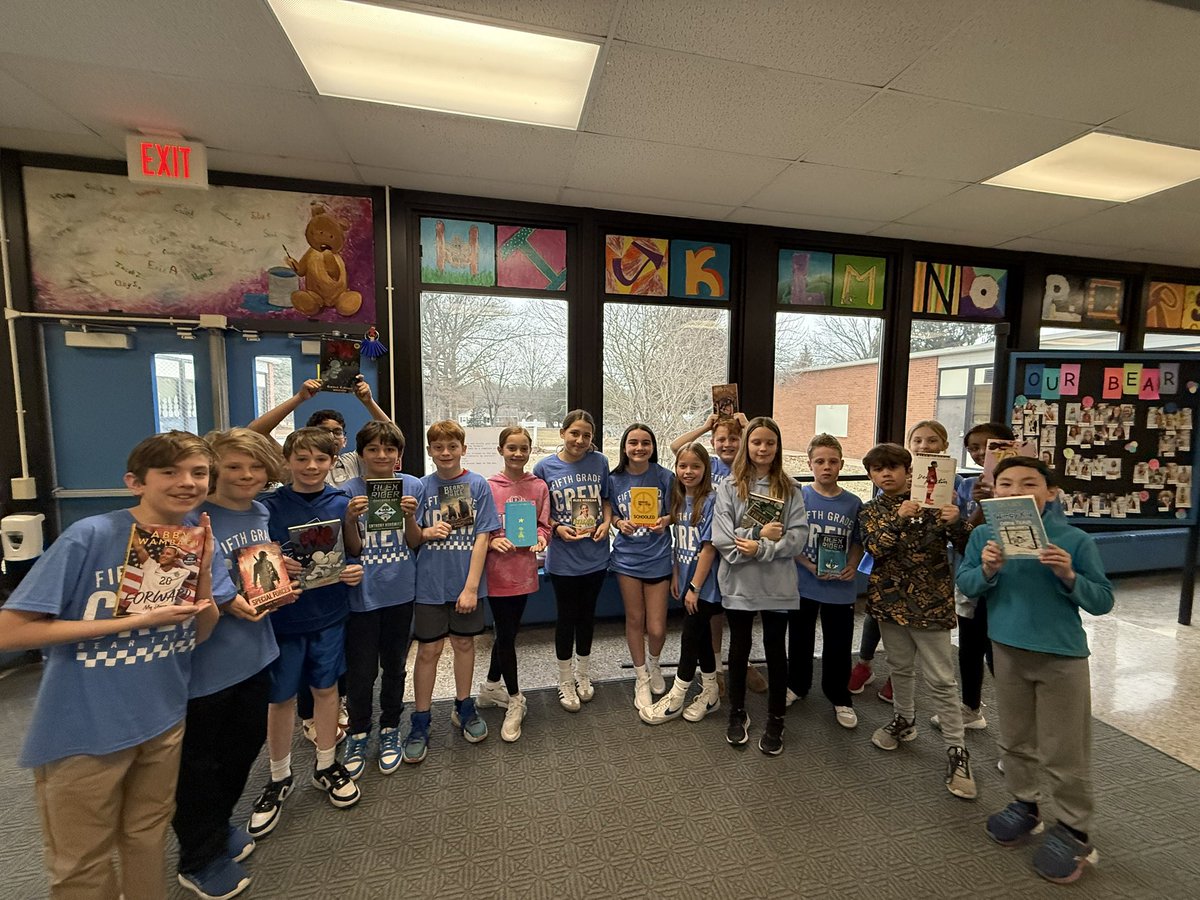 Readers found awesome “new” titles this week at the BT Book Drive. #beartavernpride
