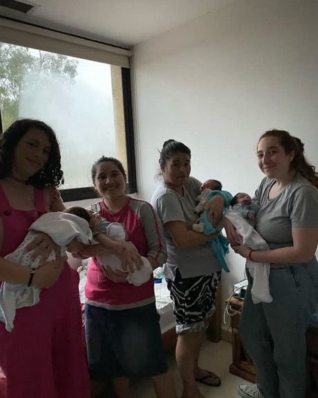 ceciliamoreauok's tweet photo. Mi enorme reconocimiento para las enfermeras que salvaron la vida de los bebés de Neonatología del Hospital Penna de Bahía Blanca, para los bomberos que están trabajando incansablemente evacuando familias enteras y para todos los empleados públicos que se están sumando a los equipos de rescate.

Cuando te dicen que hay que destruir al Estado, acordate de todos ellos. Acordate de los que, con compromiso y dedicación, ponen su vida al servicio del otro. El Estado no es una entelequia, es esa gente.

Mucha fuerza a todo el pueblo bahiense en este momento difícil que les toca atravesar.