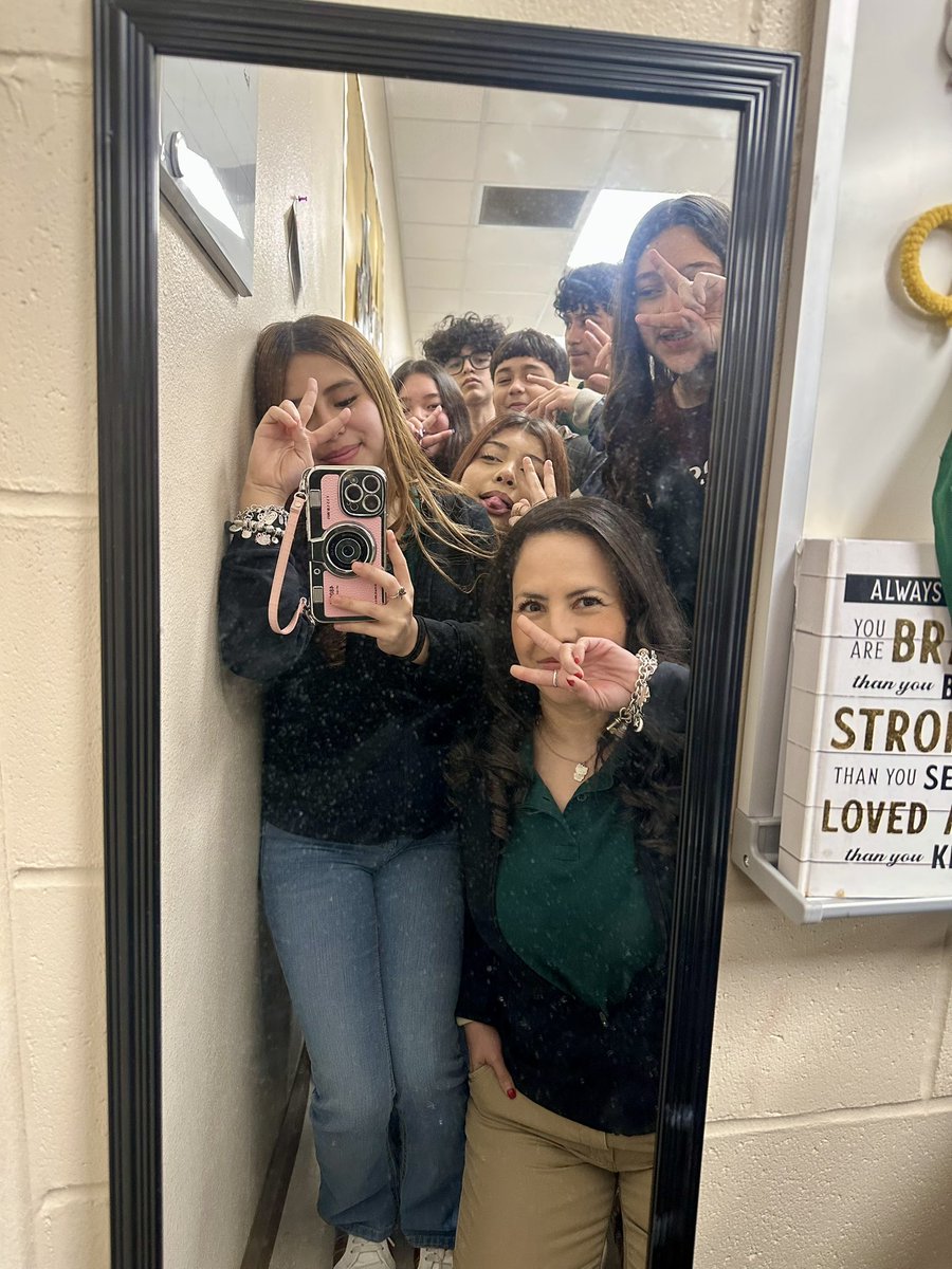 Dress Like A Student Day 📚 
Loved being part of my students. <a href="/BlancaDomn1904/">Blanca</a> <a href="/Scarlet7425935/">Scarlett</a> <a href="/albert761698502/">albert</a>