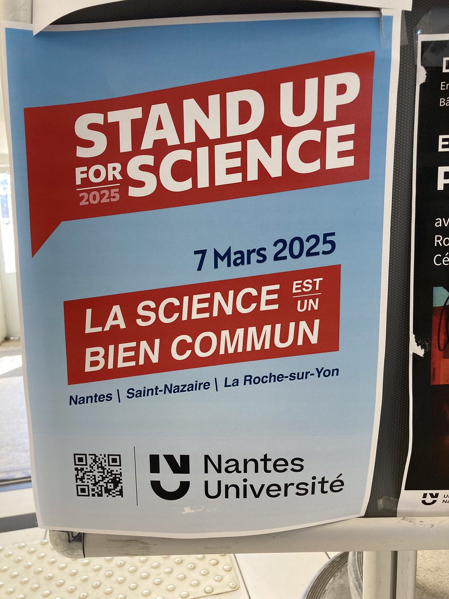 ElhadiAZZI's tweet photo. Nous sommes nombreux à #Nantes pour montrer notre soutien aux scientifiques américains, qui se mobilisent face à l’offensive obscurantiste. Ce combat, nous concerne tous, ce qui est en jeu à travers la défense de la science, c’est celle de la démocratie. #stanupforscience https://t.co/o1HnHzwH3g