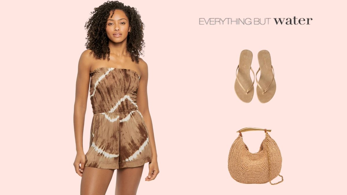 TOWN & COUNTRY VILLAGE tweet media