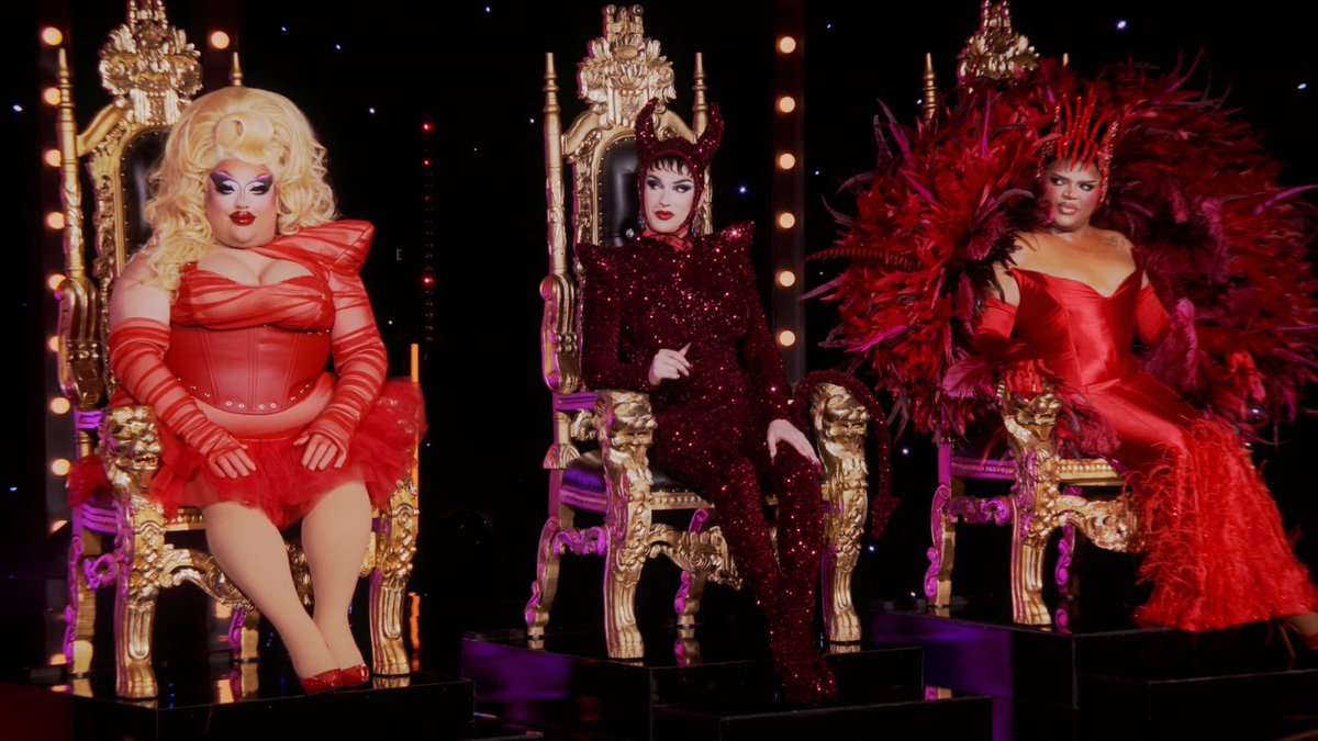 TheKandyMuse's tweet photo. the first thing you see when you enter hell: https://t.co/vfGD4hKhoY