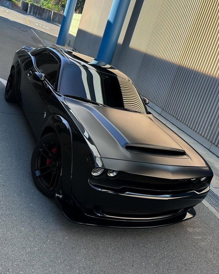 Auto_Porn's tweet photo. H E L L C A T https://t.co/nqOONut92M