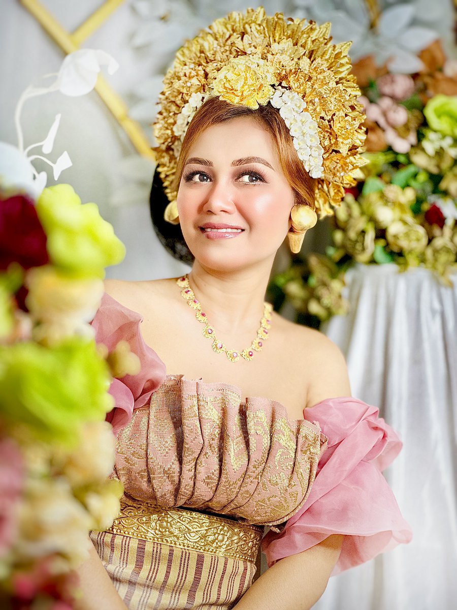 Agung_Arts's tweet photo. info paket 💄📸 PREWEDDING &amp; WEDDING silahkan👇 TLp/Wa. 085739635542 || IG. Baliagungcollection_new || fb.Agoenk anglurah tabanan https://t.co/6rVjOUtuSE