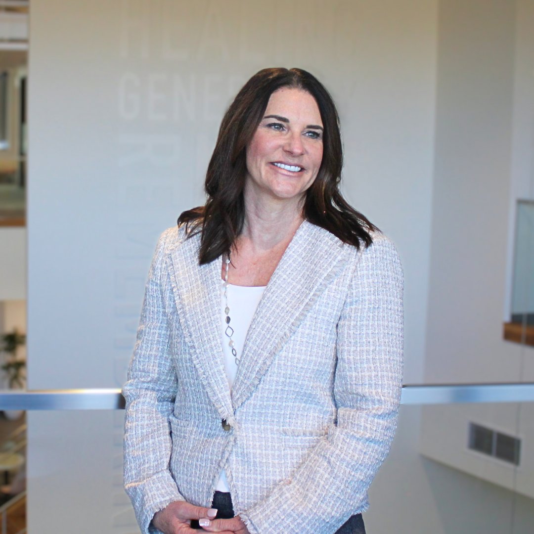 Just in time for Women's History Month—we have a new CEO!

Kathy Mills is stepping into her new role after serving Donor Network of Arizona for 32 years. “Every day, we have the chance to make a real difference ... one life saved at a time,” says Kathy.

Here’s to the women who