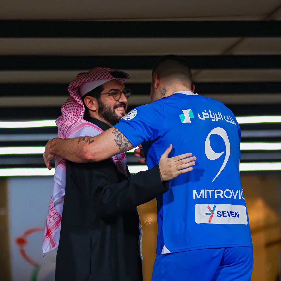 تشجع #الهلال حط نقطه ورتويت وراح نتابعك 
كلنا يالله ندعم بعض نبي نوصل ل اكثر عدد🫶🏻😍💙
#حب_الهلال_يجمعنا 💙