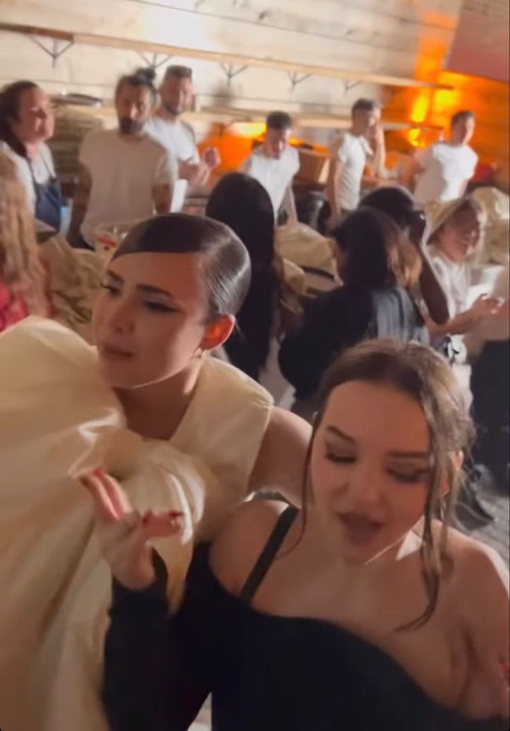 Vittoria Blackburn (@wborntxdiesp) on Twitter photo 