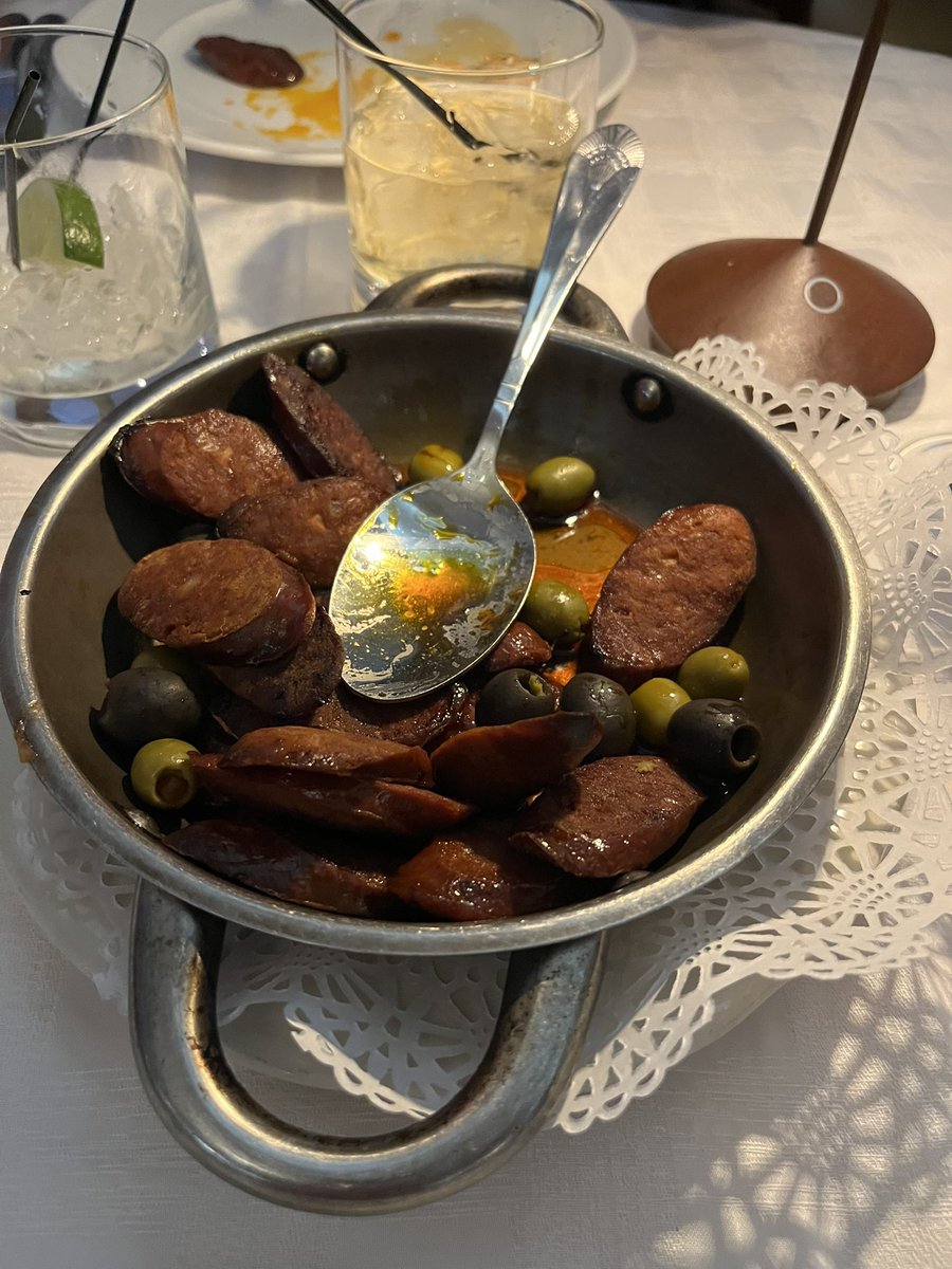 StrangestDesign's tweet image. Annual work outing at NJ devils tonight. Dinner @ Fornos in Ironbound Newark. IYKYK