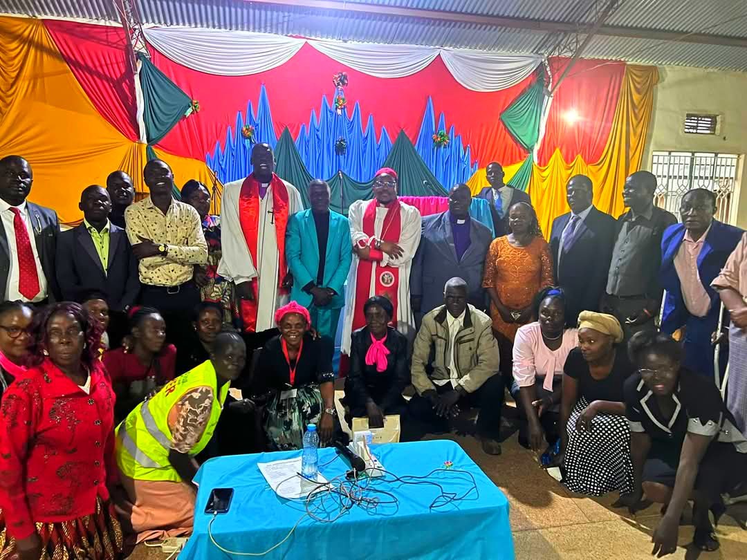MatthewOkello1's tweet photo. Kenya Consecration and Commissioning service https://t.co/CDkfjWcxXr