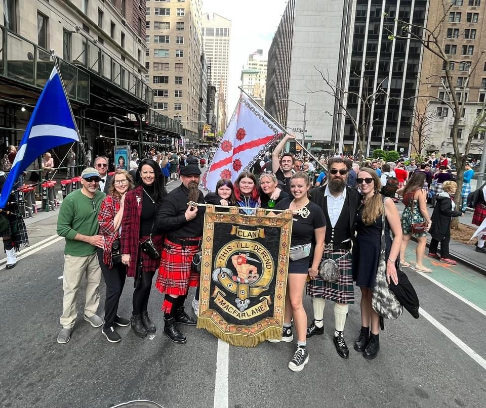 March with Clan MacFarlane in NYC! 📅 April 5th| 📍 New York City. Who’s in? 🙌🏴

🔗Go here to register to march! macfarlane.org/gatherings/new…

#MacFarlanePride #TartanParade #NYCTartanWeek #NYCTW #NYCTW2025 #ScotsInAmerica #ScotSpirit #ClanMacFarlane