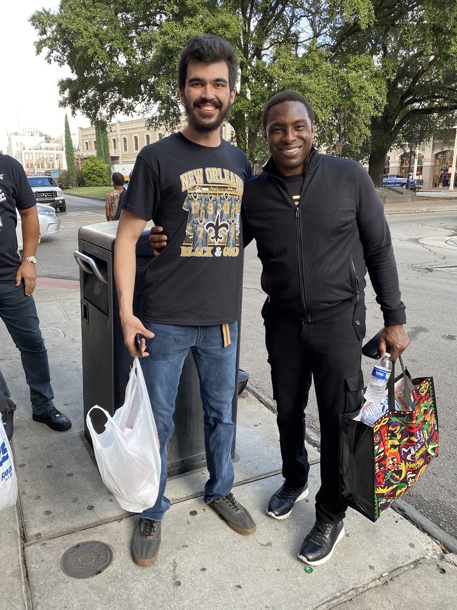 chereskomichael's tweet photo. @CoachAvery6 Met you in NO the day Drew Brees broke the TD record momentarily. Very well put and well I appreciate the photo and everything you did to be a part of my love for basketball growing up. 🙏🏼 https://t.co/YyJT9zkxvh
