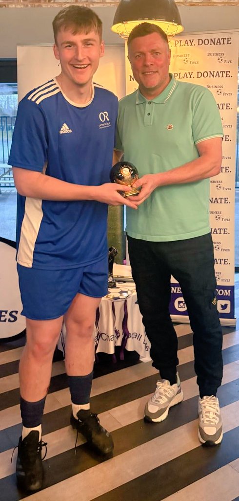 BusinessFives's tweet photo. The #Birmingham Winter Champions 2025 ⚽️🏆🥇

@omerodrutter

Winning £350 for @brumshospice

Including:
🏅 Female Player of the Tournament, Rosie
🏅 POTM in final, Harry
🏅 Golden Glove, Matt (5 goals conceded)

Awards presented by ex @birminghamcityfc striker, Geoff Horsfield ⚽️ https://t.co/ixOFzC3iV7