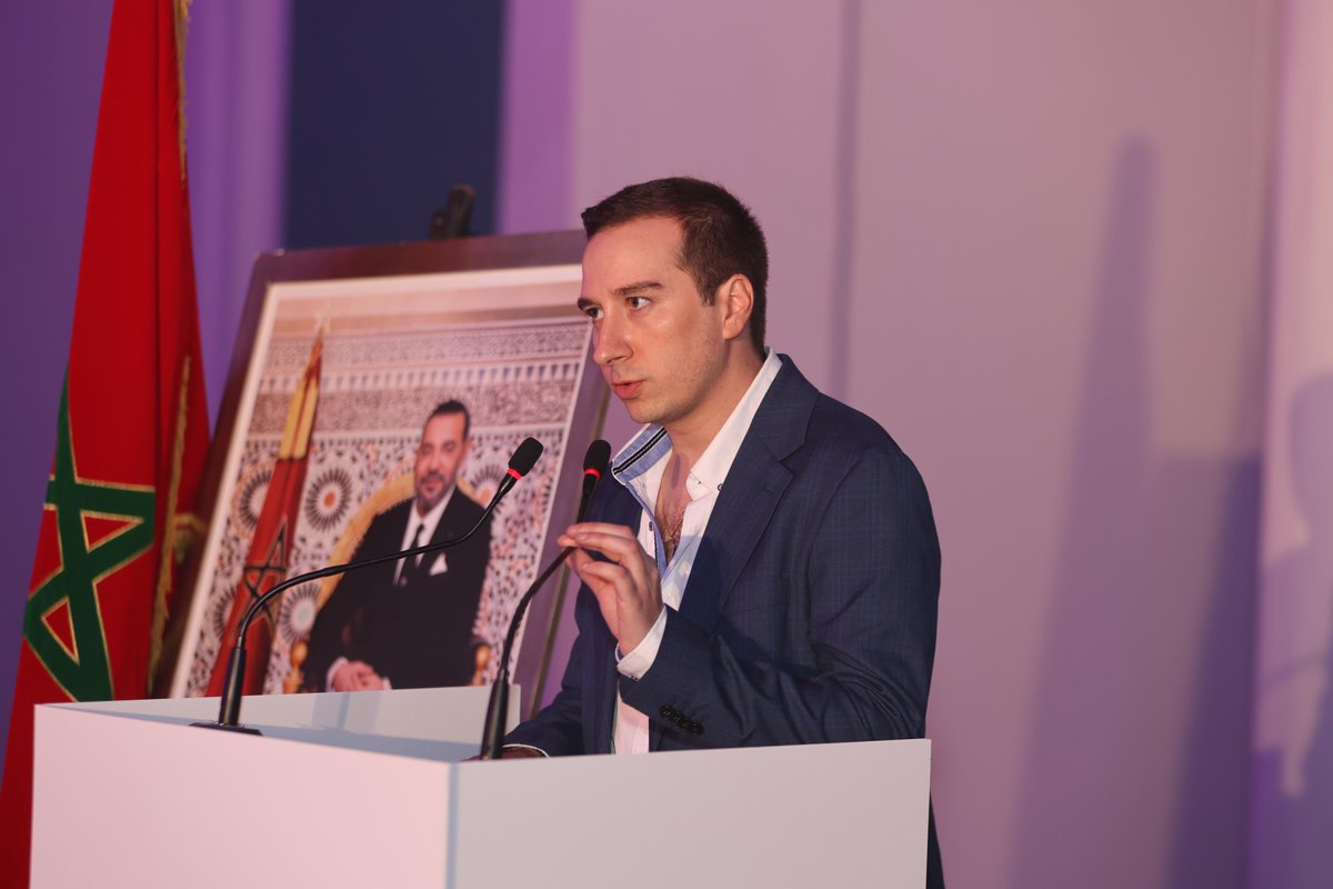 Rendre hommage à Fouad Akalay lors de la 2ᵉ édition des YMAA restera l’un des moments les plus forts de l’histoire d’Archimedia. Une soirée empreinte d’émotion et de grâce, au cœur de l’église du Sacré-Cœur de Casablanca. Merci à tous d’avoir partagé ce moment avec nous. 🫶