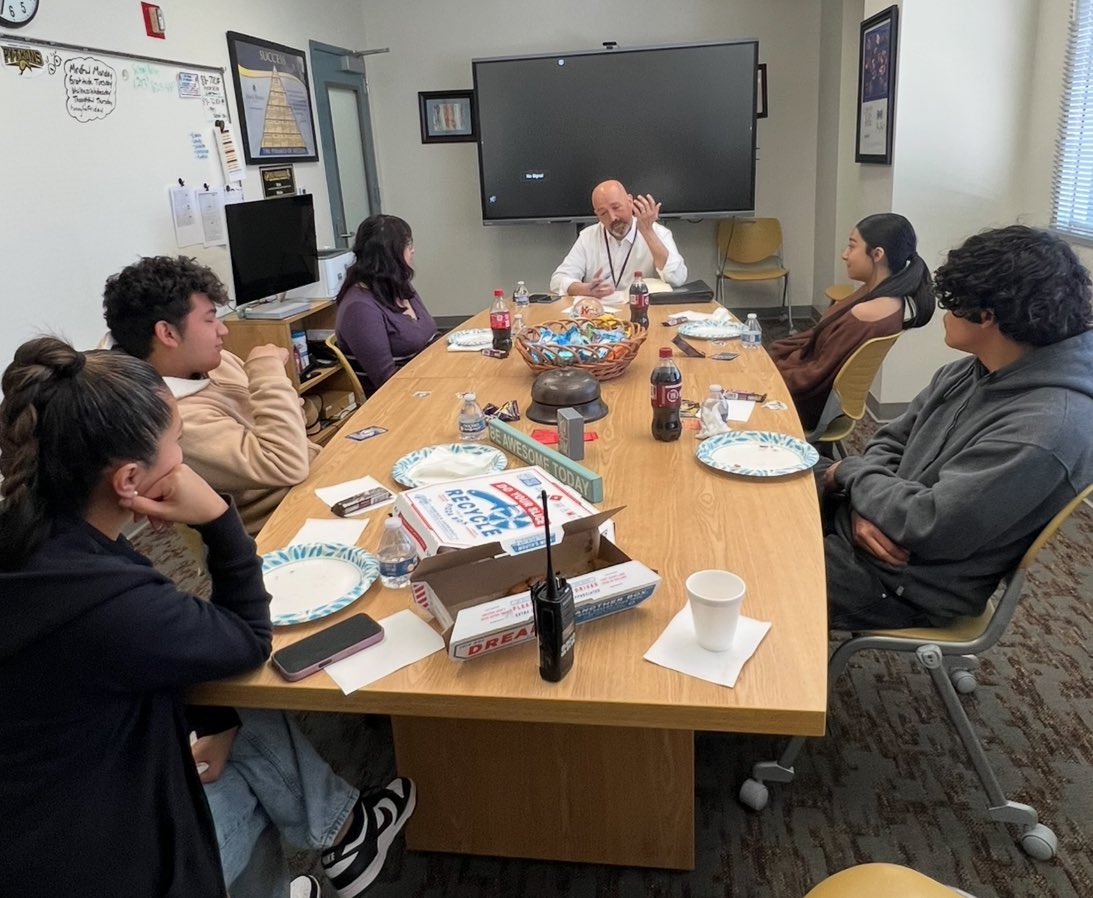 Thank you, Chief of School Operations - Mr. Andres Chait for meeting with your mentees monthly at PHS! 🐍💛

The Growth Mindset topic was excellent…”I CAN learn Anything!” Thank you, You make a difference in the lives of our students! 📚✏️✨ #PythonPride #LAUSD #growthmindset