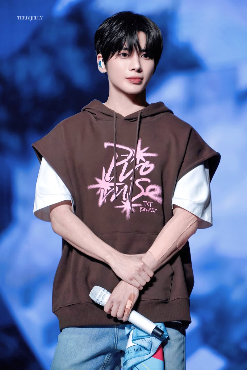 TerryJelly_0205's tweet photo. 250307

#태현 #TAEHYUN #テヒョン
#투모로우바이투게더
#TXT #TOMORROW_X_TOGETHER https://t.co/oZ4kb5WR3J