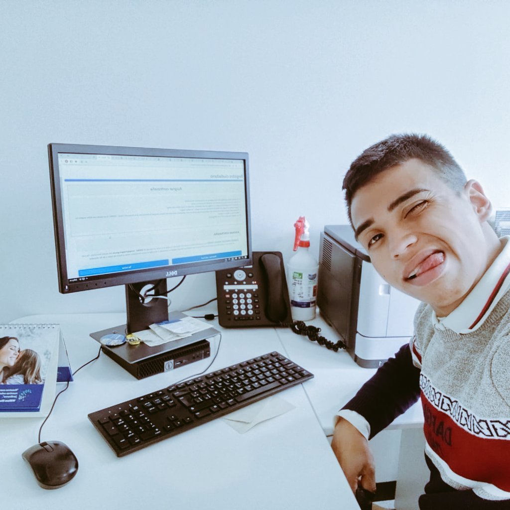 Un día algo complicado pero con un 40 % 🩶🖤🩶