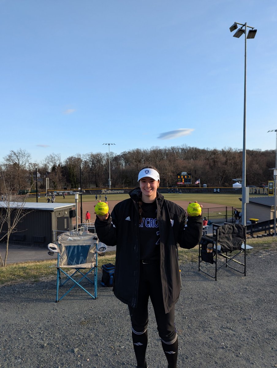 ✝️ Congratulations to freshman <a href="/2024jgoedel/">Jordan Goedel</a> on crushing her first career home run at the UMBC Tournament!

#GoCrossGo