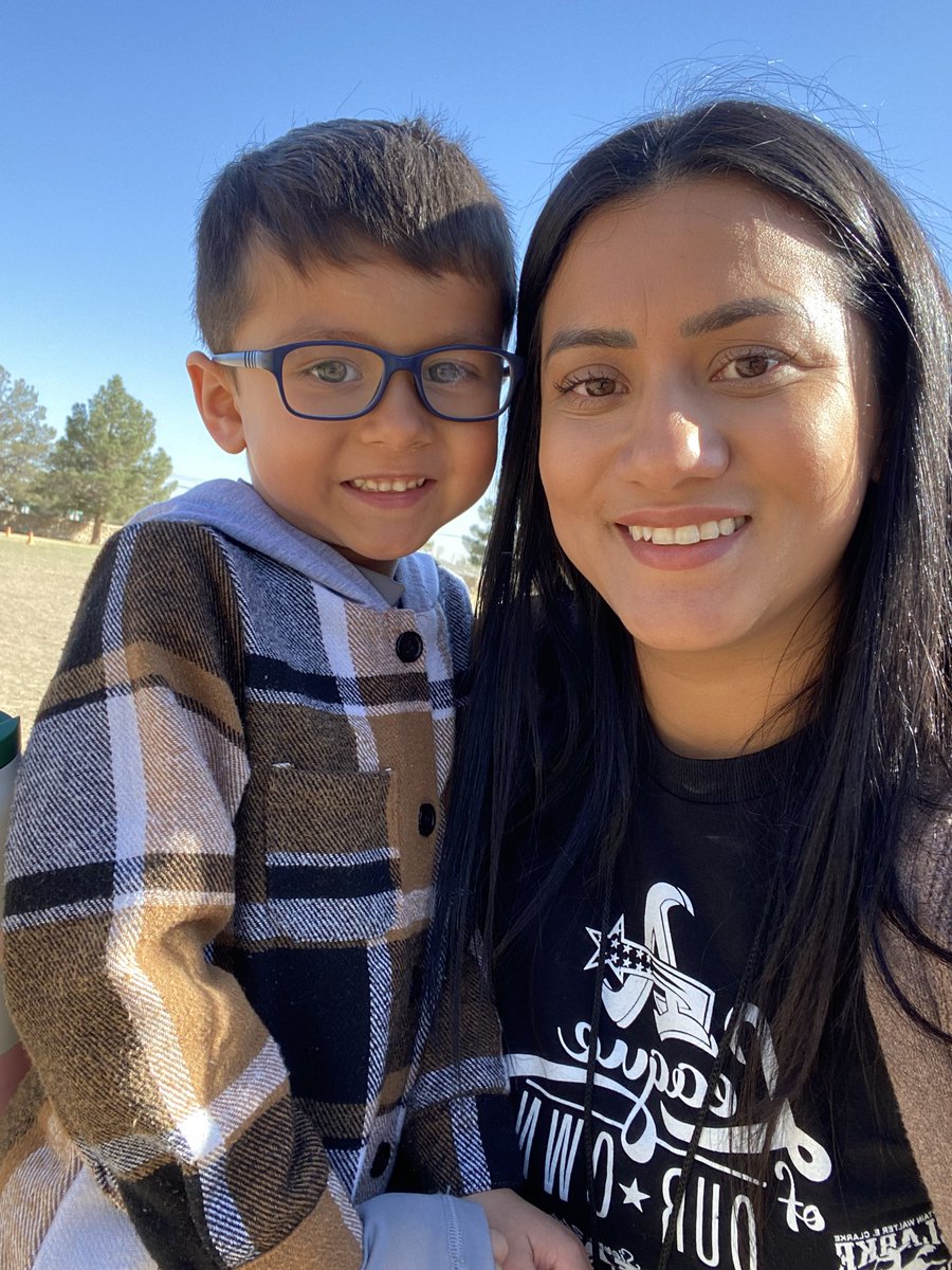 BVelasquez_MCE's tweet photo. Career day was a success at the ship! Our amazing pirates got to learn about a variety of career options and had so much fun doing so. ⚓️❤️
@nvalles_MCE
#BELIEVE #DualLanguageAcademy https://t.co/3LnbYbDaqb