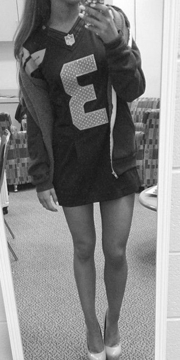 AG THROWBACKS ♡ tweet media