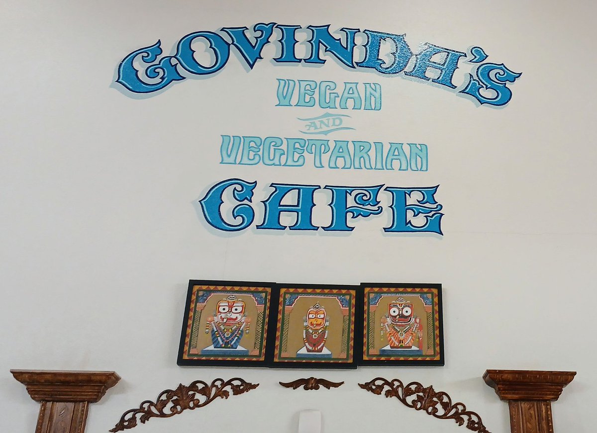 ADevotedYogi's tweet photo. A #vegetarian lunch at #govindascafe
#gratitude #vegasyogi #wellness #deliciousness #scaredspace #yogalife #vegas #vegasvalley #SilverState #adevotedyogi #epicurious #joy
https://t.co/3cqt4qRZ23 https://t.co/4DyqxQusrQ